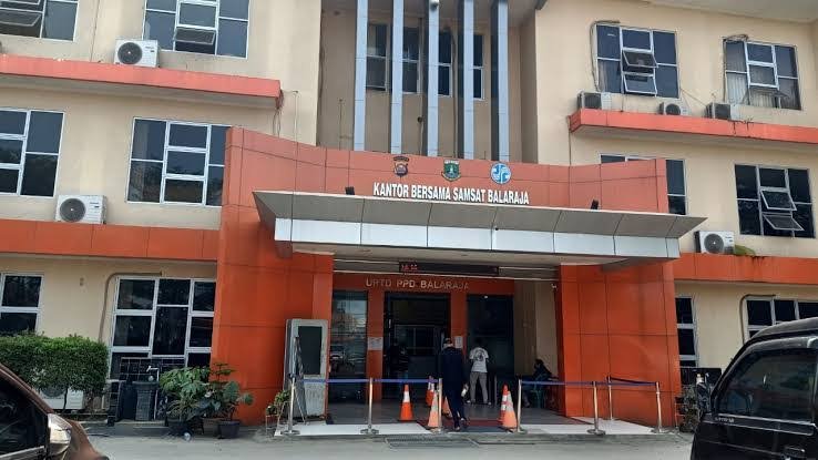 Andra Soni Gubernur Banten Geram, Temukan Tindakan Pungli Di 12 Kantor Samsat